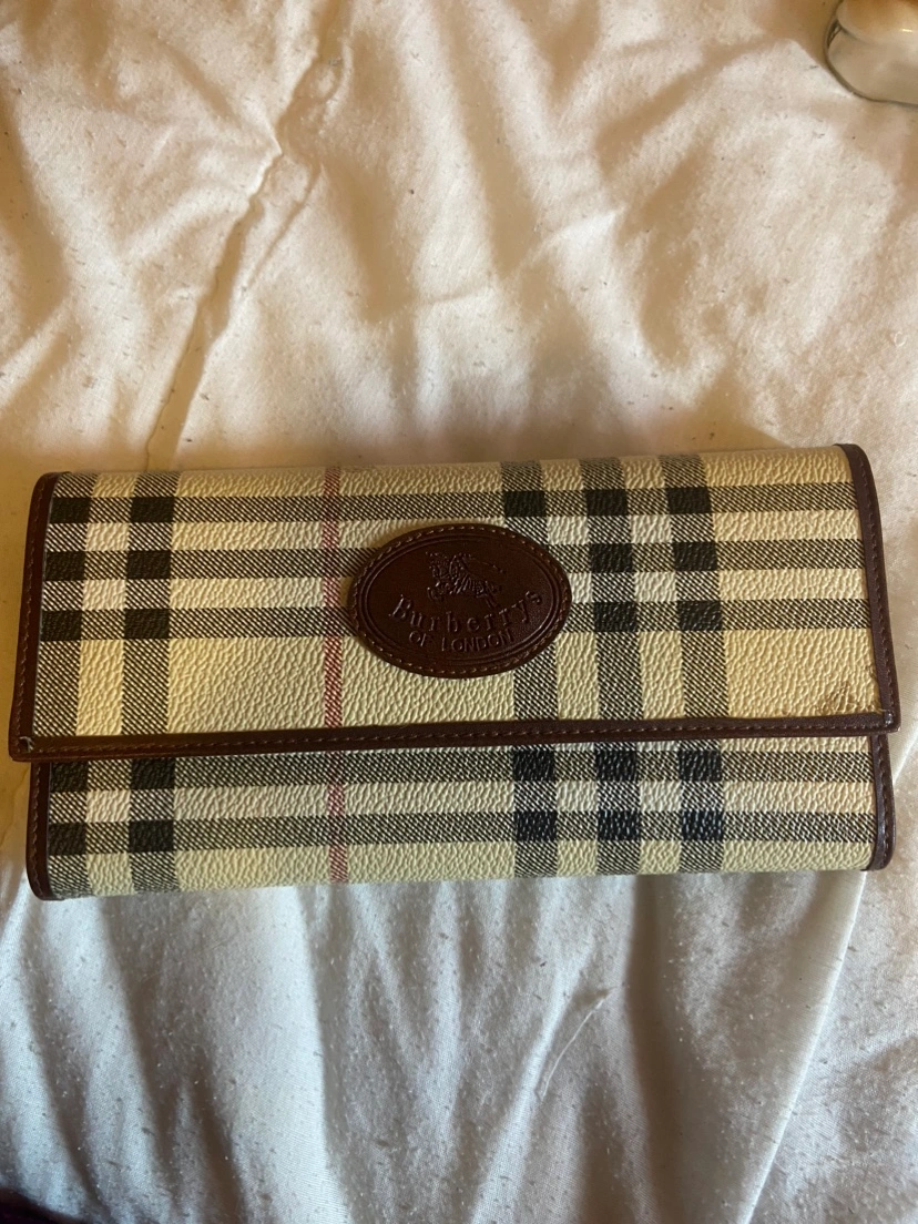 Mens Wallets Replica Burberry Wallet Burberry Luna Black Grained