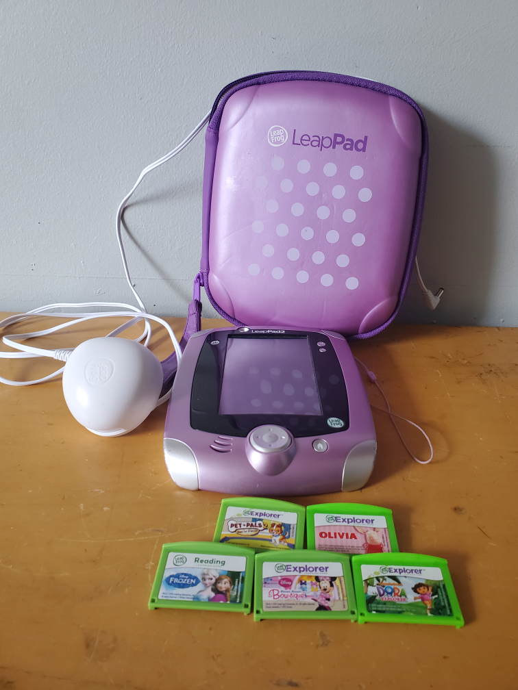 Leapfrog LeapPad 2 with 5 Games and Case Video Game Learning image indicator(2)