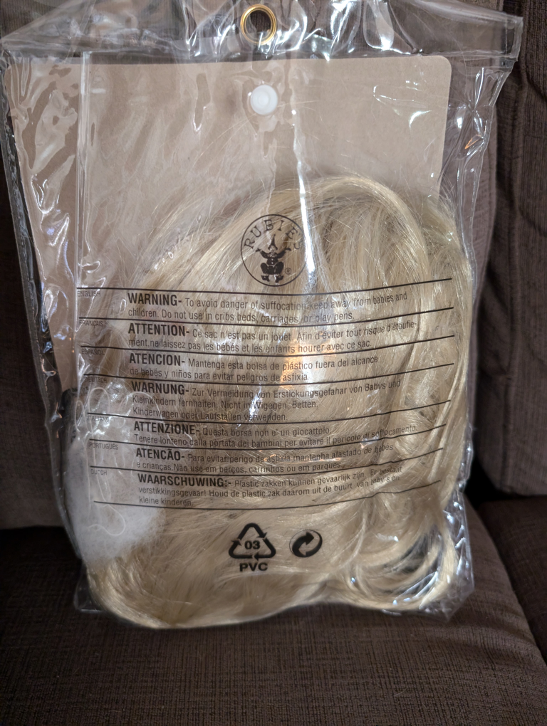 Halloween Costume - Eleven image indicator(5)