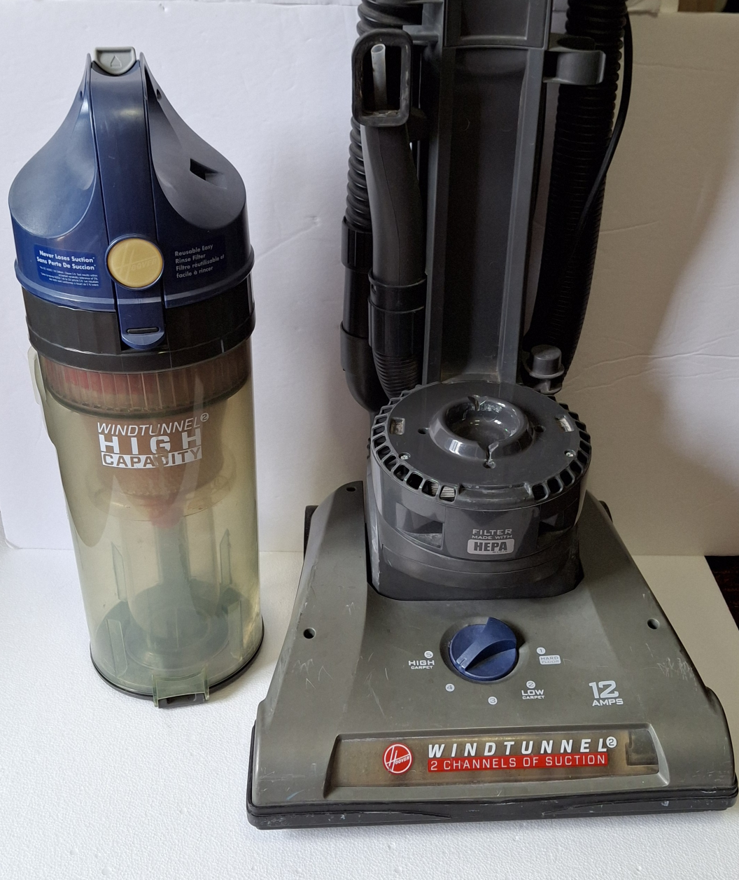 Hoover HIGH Capacity Wind Tunnel Vacuum image indicator(4)