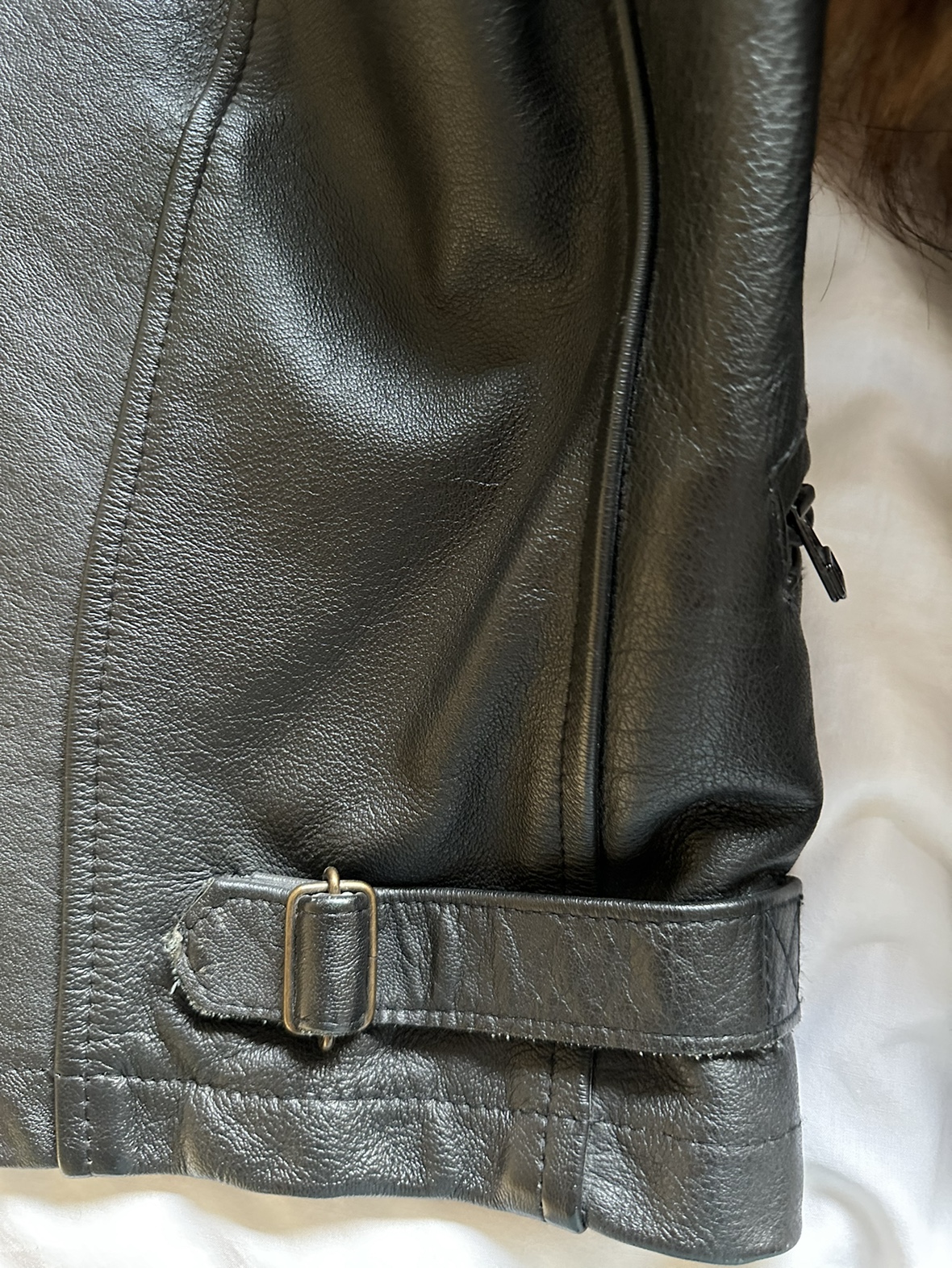 REAL LEATHER JACKET- Like New image indicator(6)