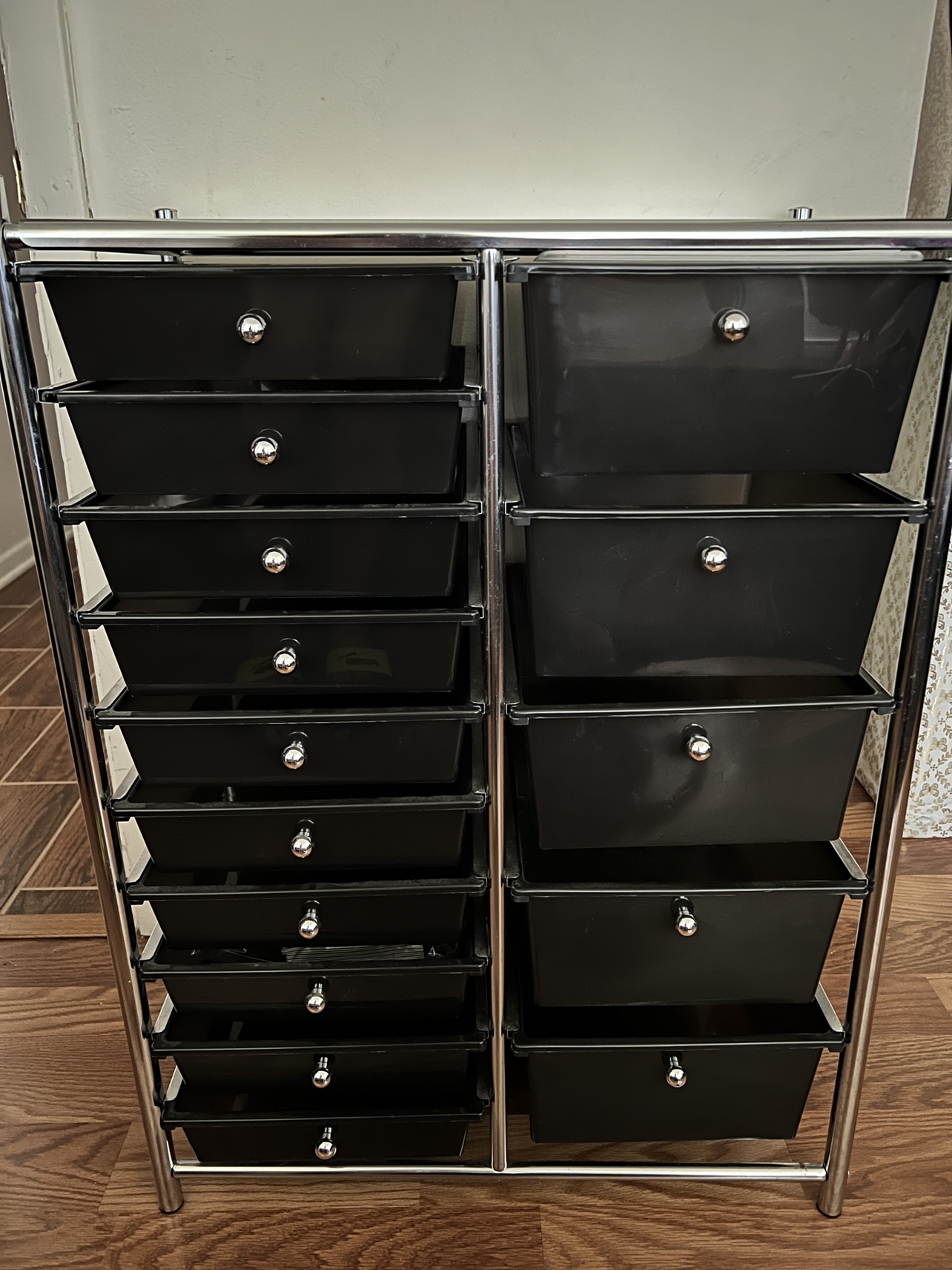 Storage drawer units
