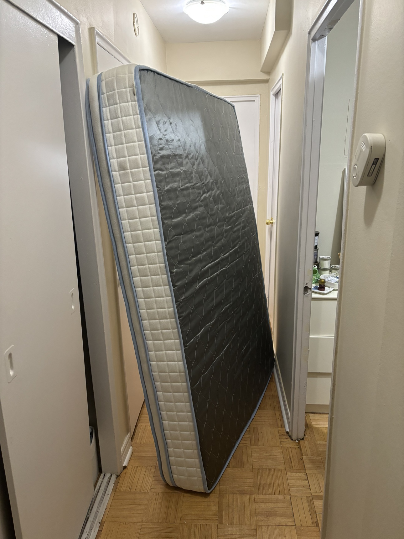 Full Mattress from Amazon - photo 3