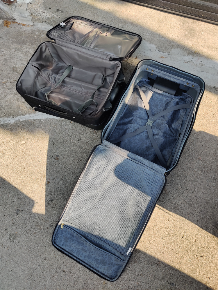 SwissGear and Van Heusen Luggage Set - photo 4