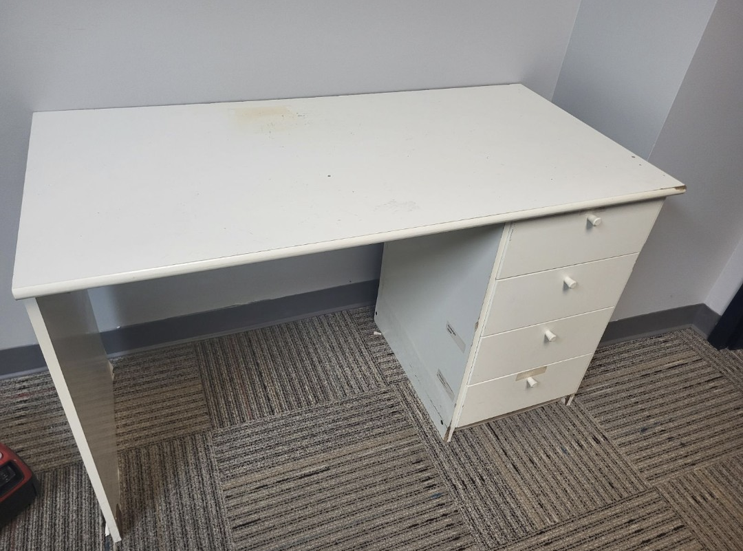 #freecycle Used Office Desk (4 Drawers) FREE
