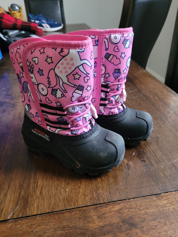 Toddler Winter Boots - size 7 thumbnail