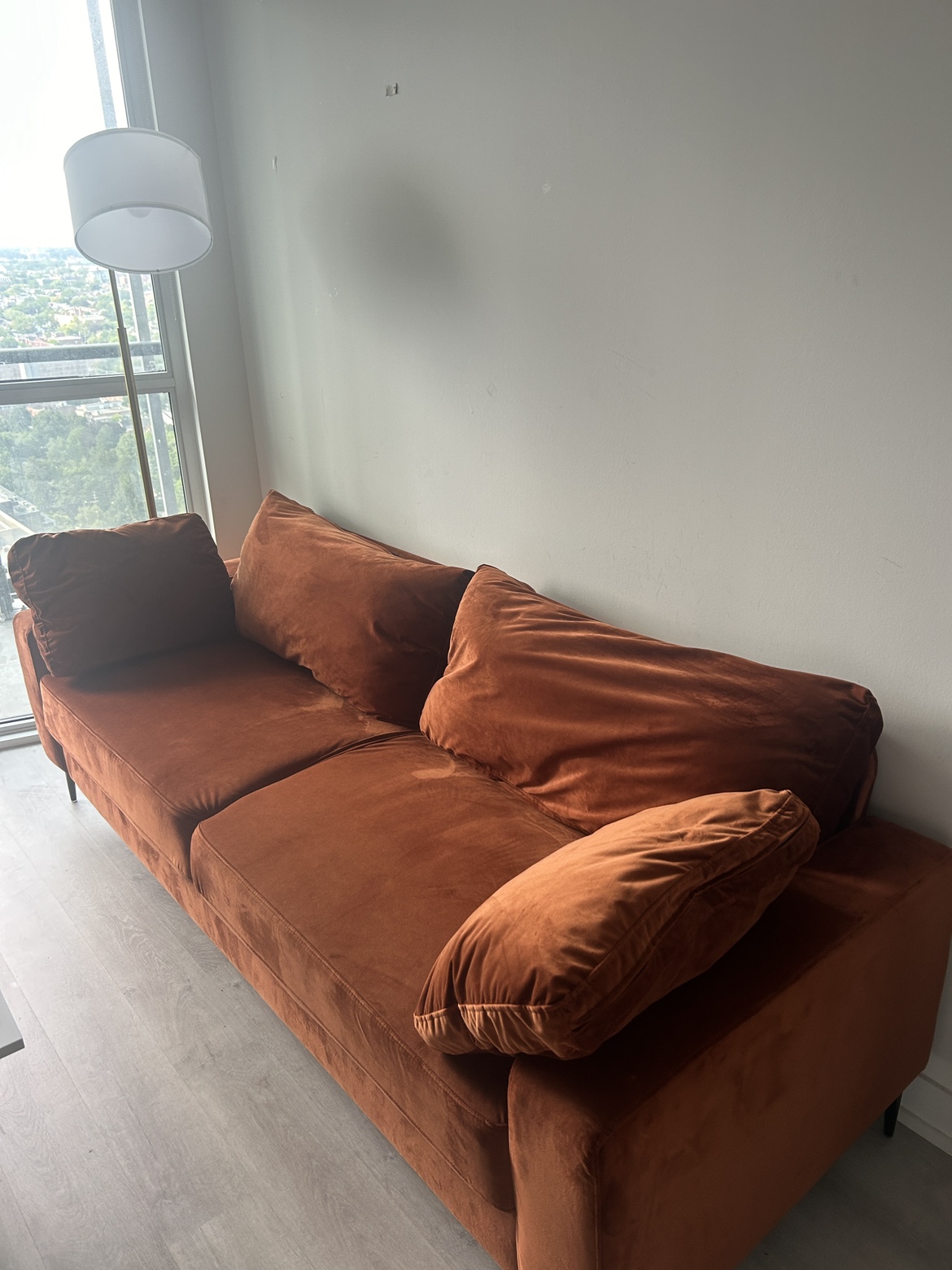Mid century modern velvet sofa - photo 5