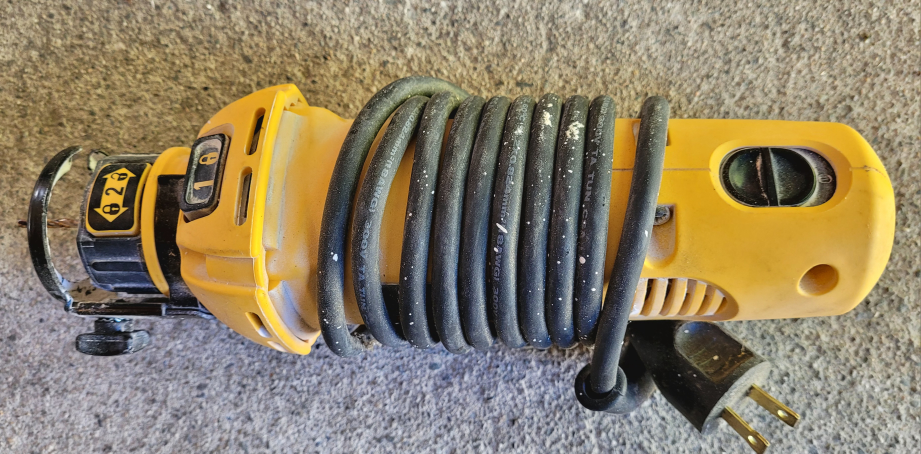 Corded Cut Out Tool