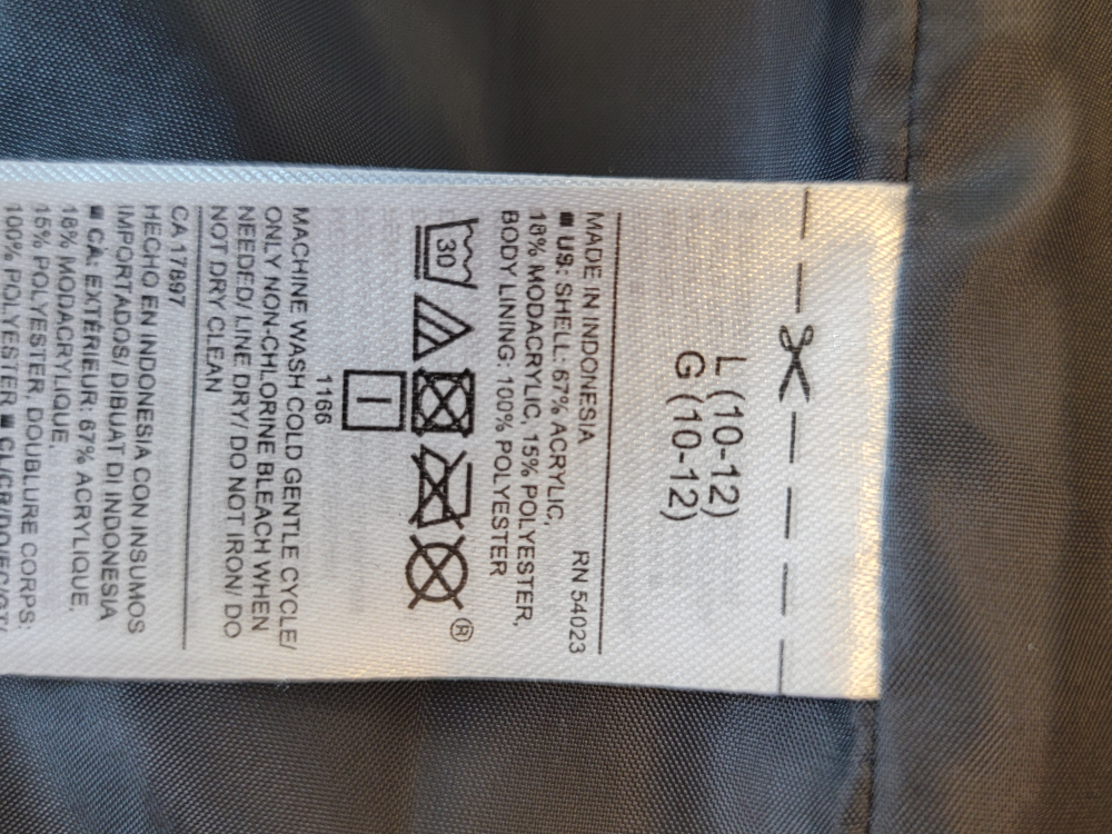 OLD NAVY Girls faux fur vest. image indicator(10)