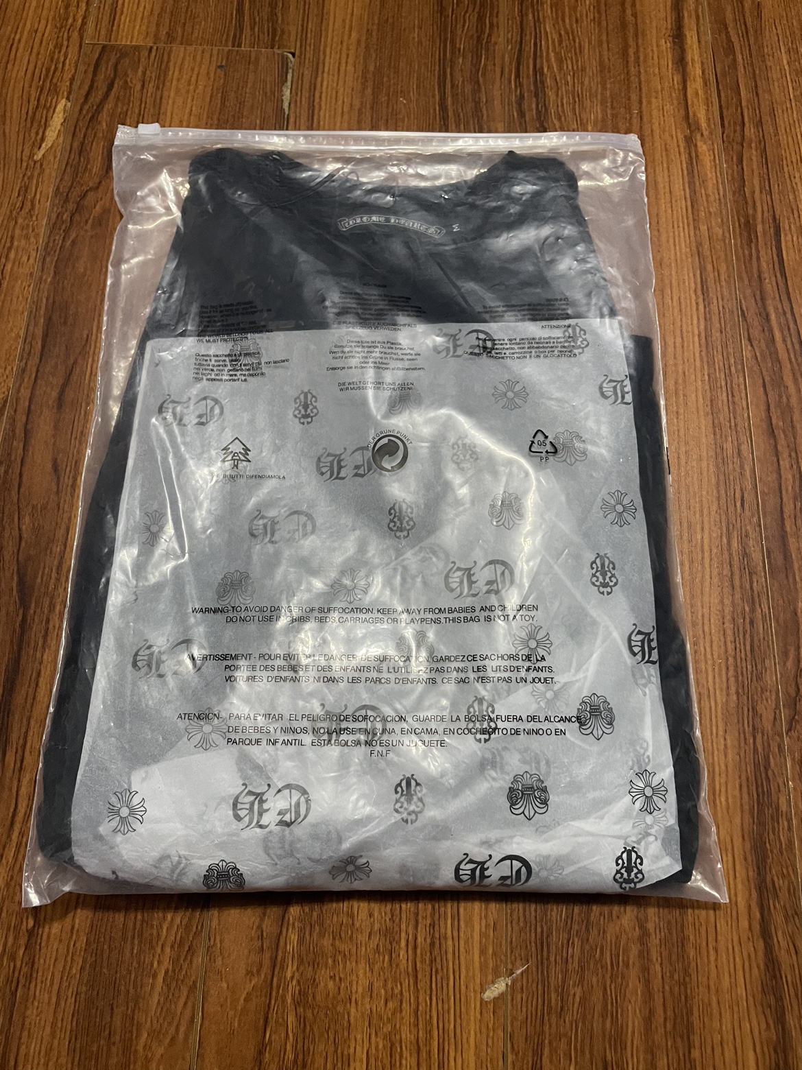 (Authentic) Chrome Hearts Made In Hollywood T-Shirt - photo 5