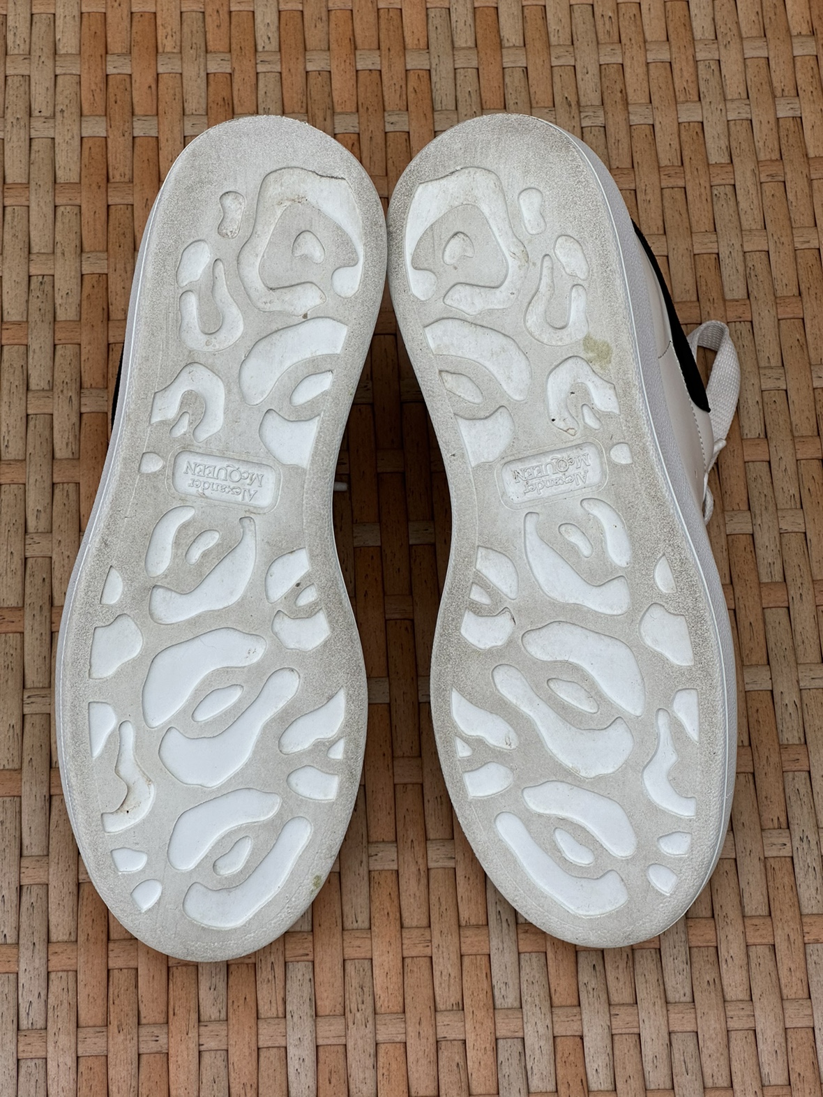 ALEXANDER MCQUEEN Leather Sneakers image indicator(4)