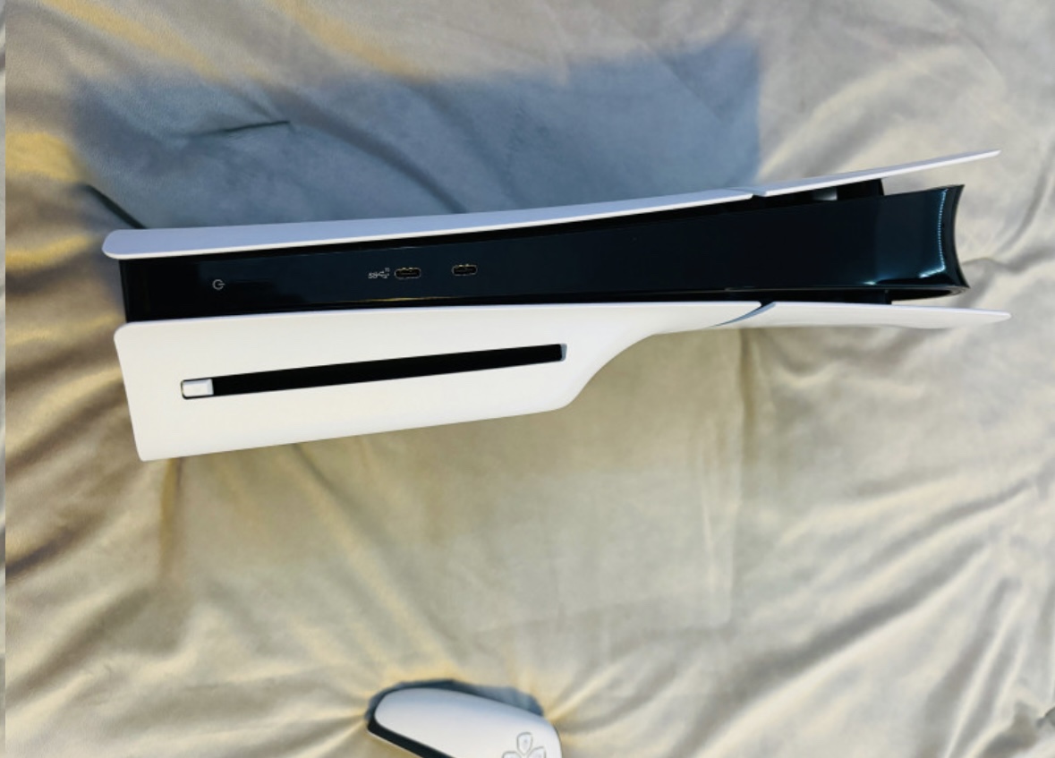 PlayStation 5 Console - Disc Edition - photo 2