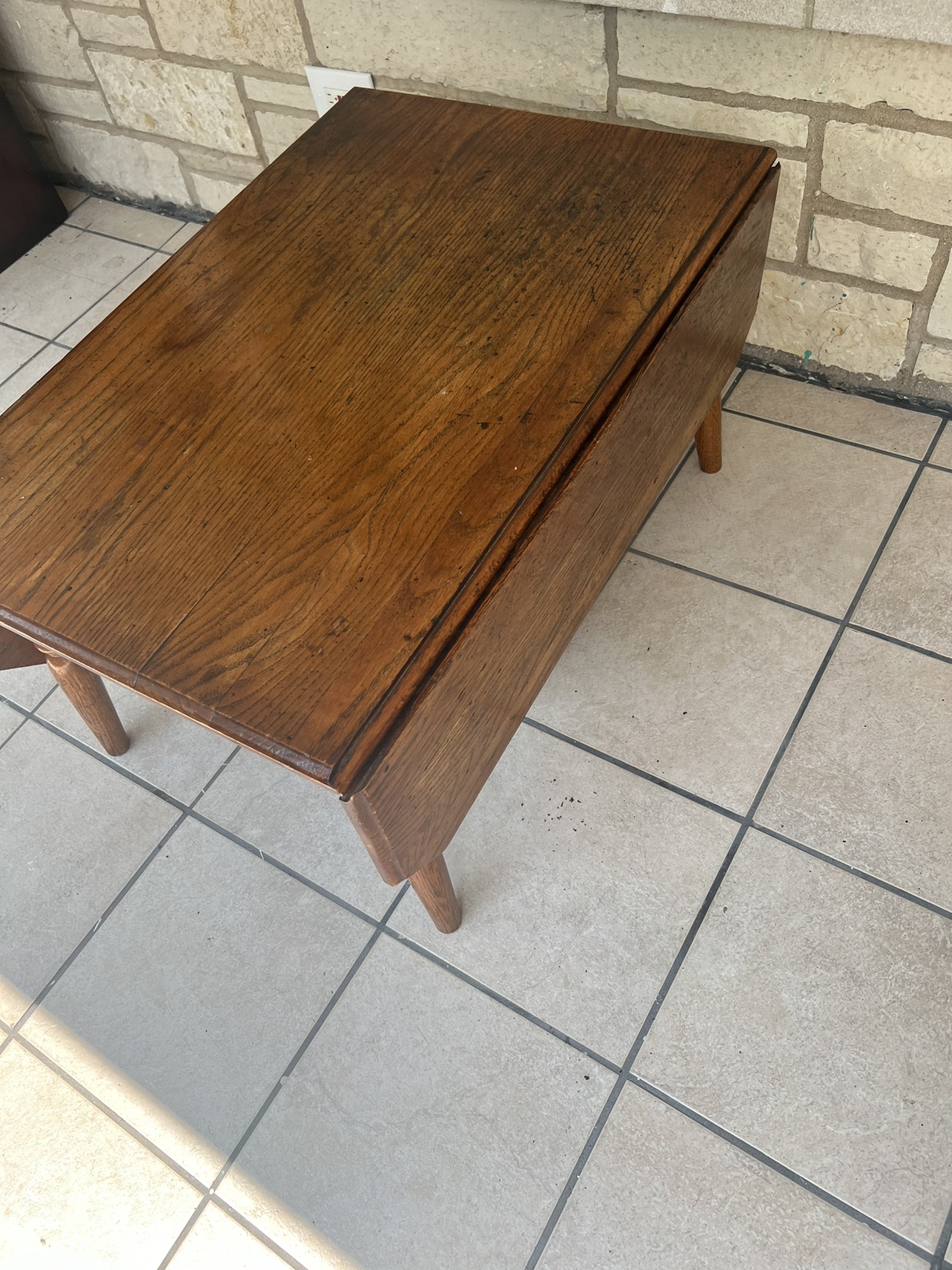Coffee Table w:drop leaves - photo 2