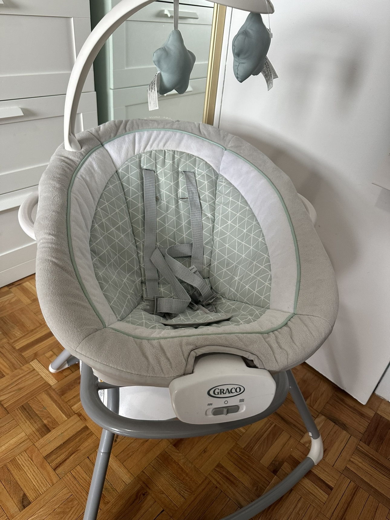 Baby swing with music GRACO image indicator(4)
