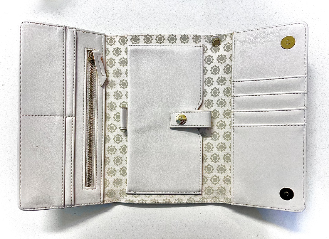 White Swarovski Travel Design Wallet - photo 2