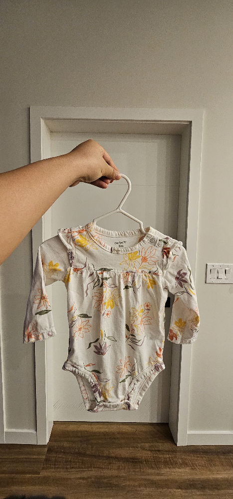 Baby Floral Long Sleeve Bodysuit #freecycle