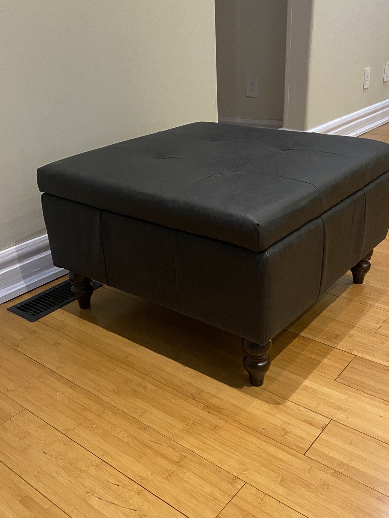 Leather Square Storage Ottoman for Living Room, Black image indicator(3)