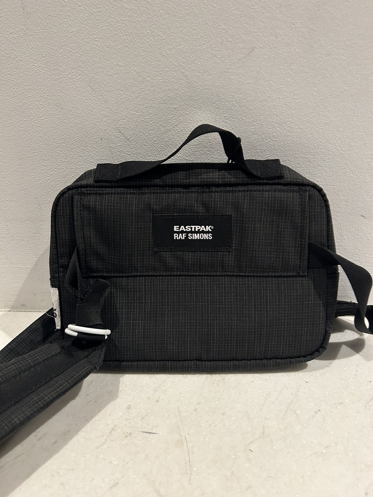 New RAF SIMONS eastpac crossbody bag. Unisex. image indicator(8)