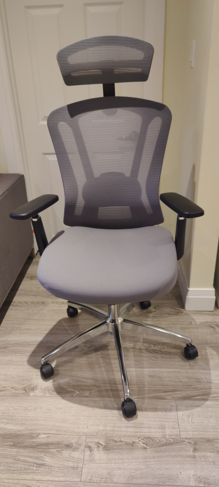 Ergonomic office chair