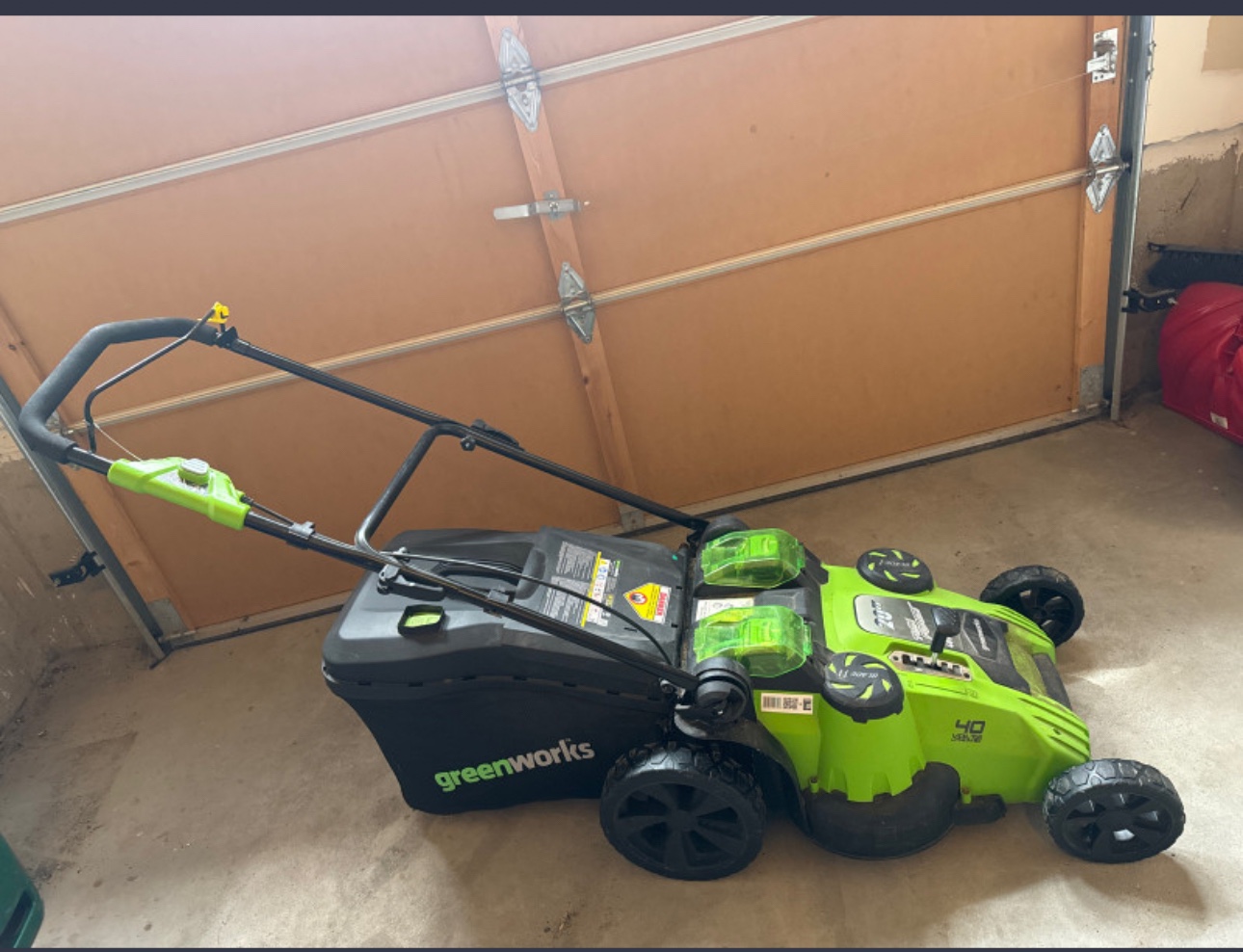 GreenWorks 20" Dual Blade Lawn mower