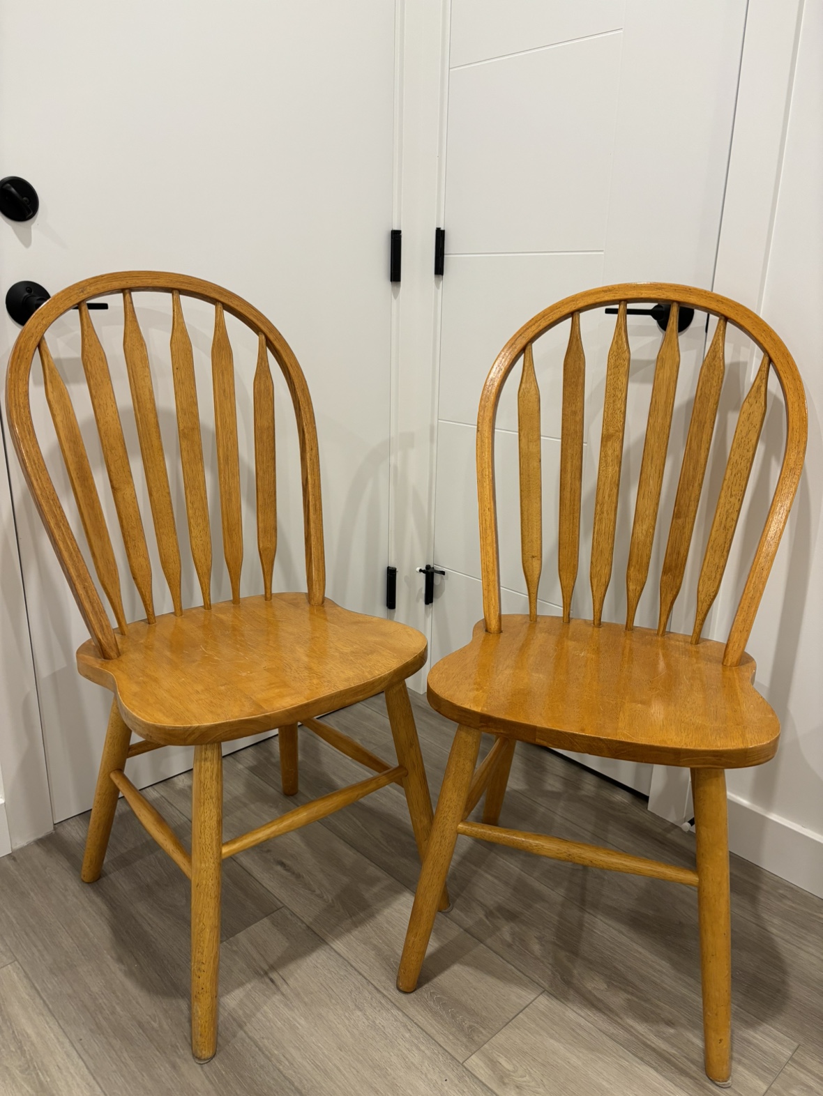 Set of 2 Wooden Chairs