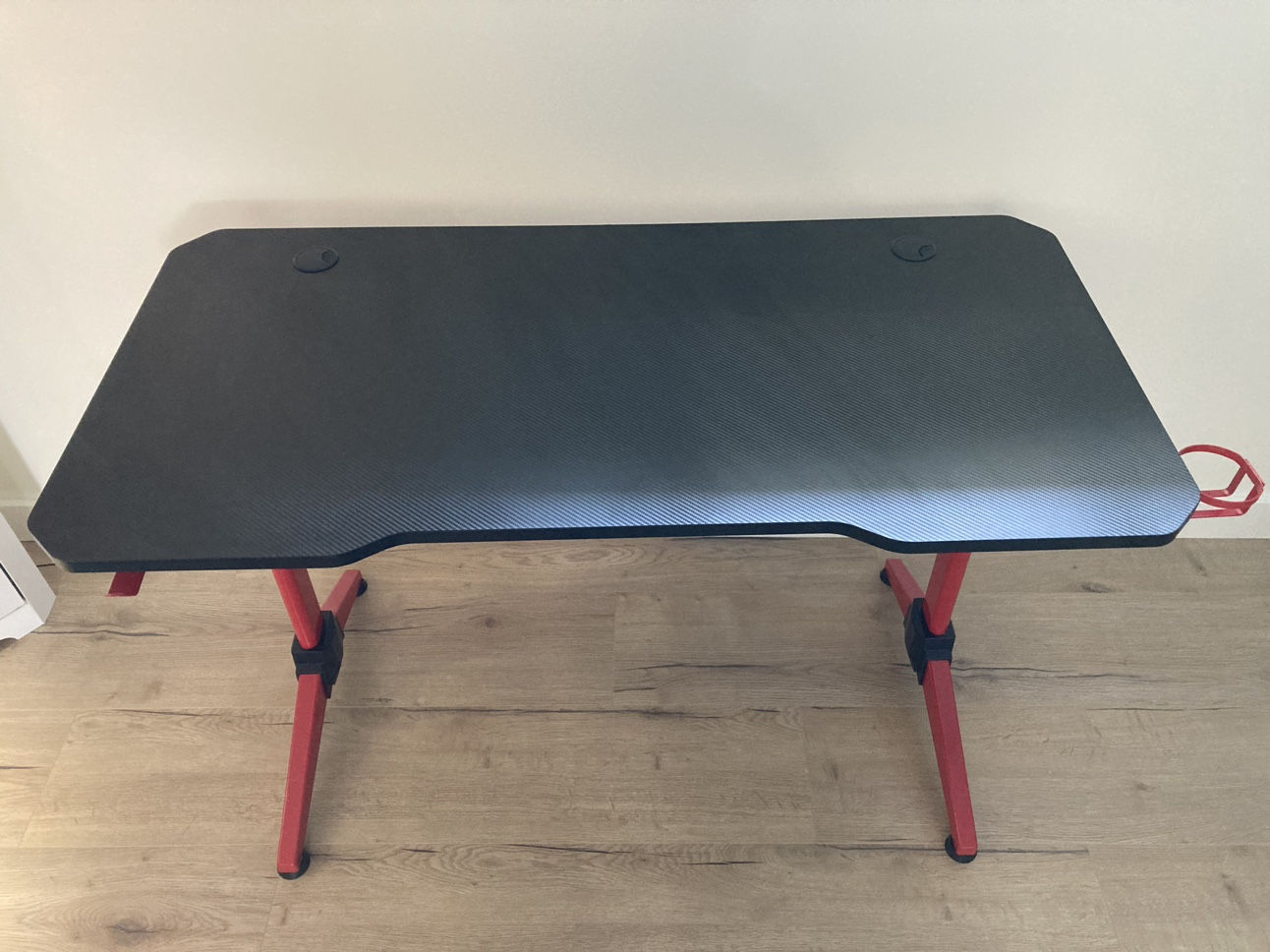 Red Gaming Desk - photo 3