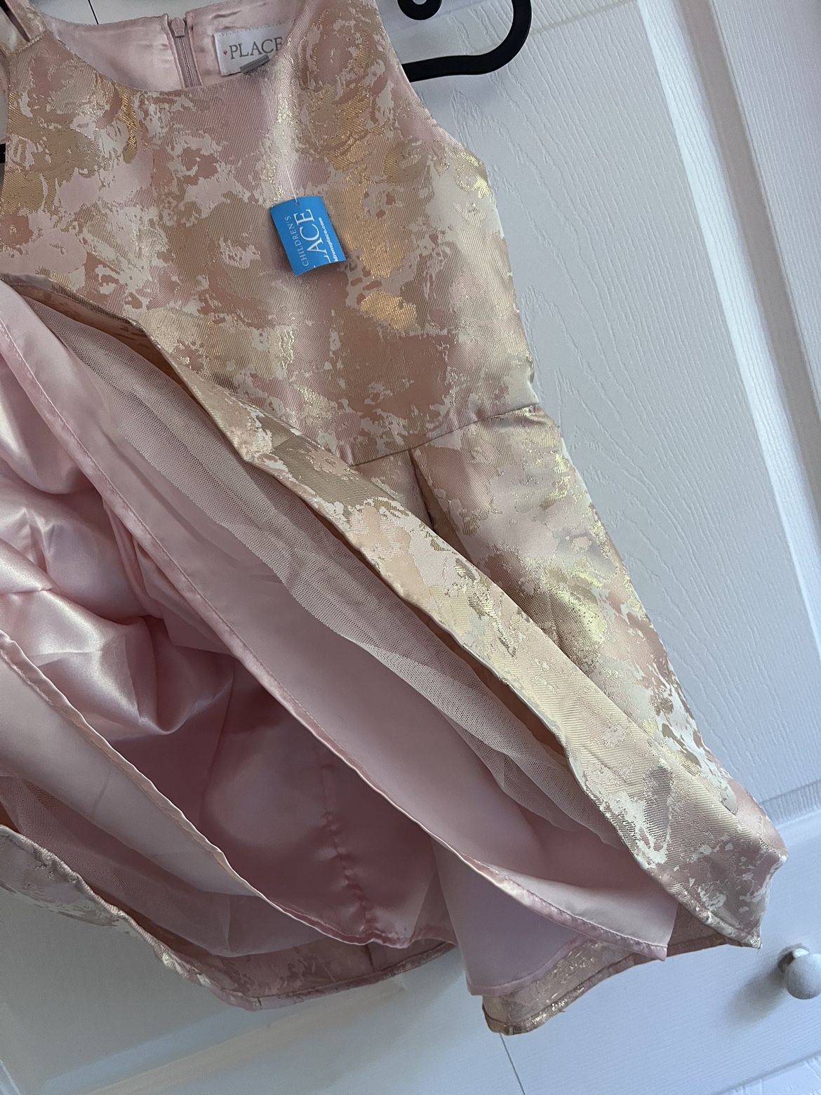 Pink and Gold Dress. Kids size 6 image indicator(3)