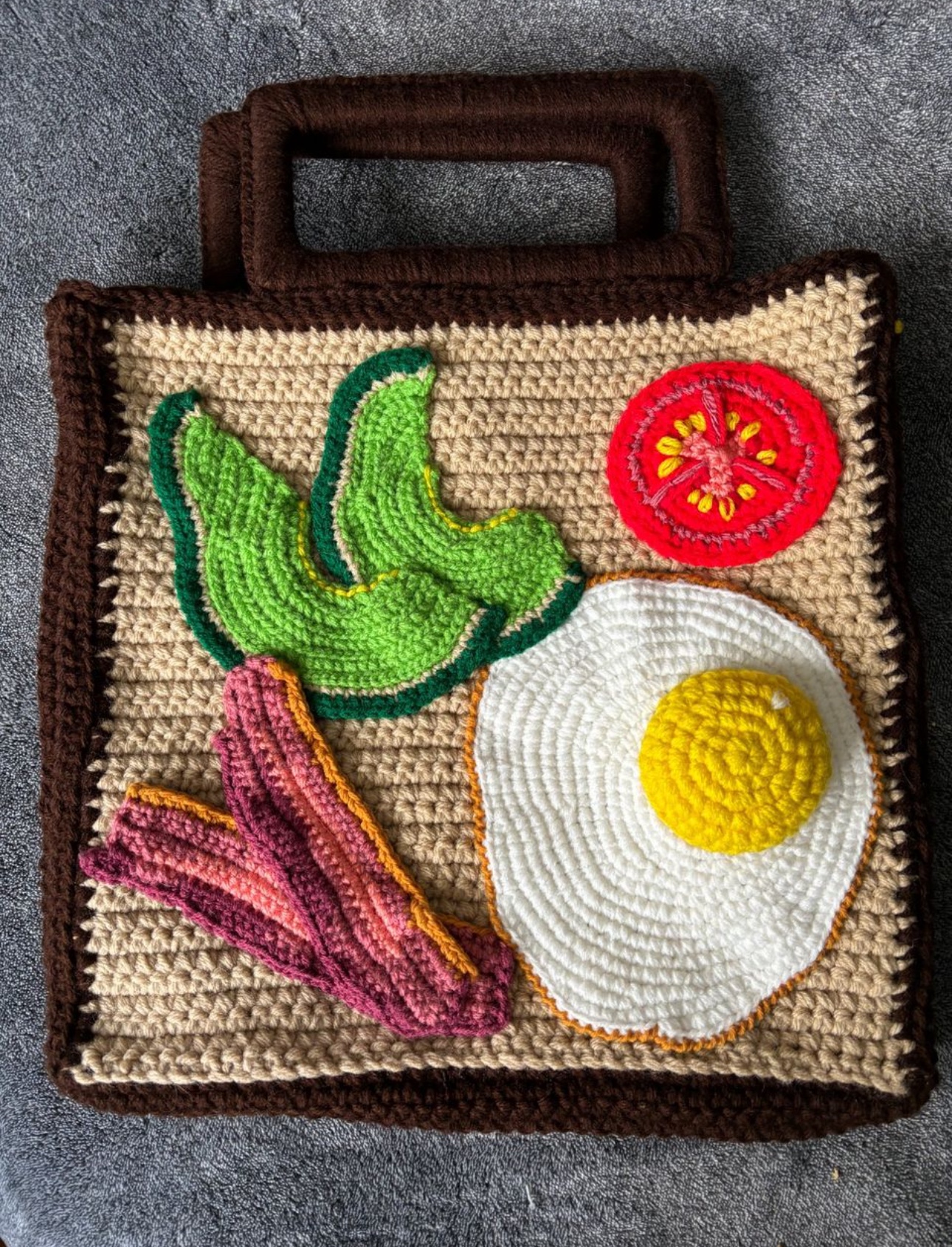 Handmade tote bags thumbnail
