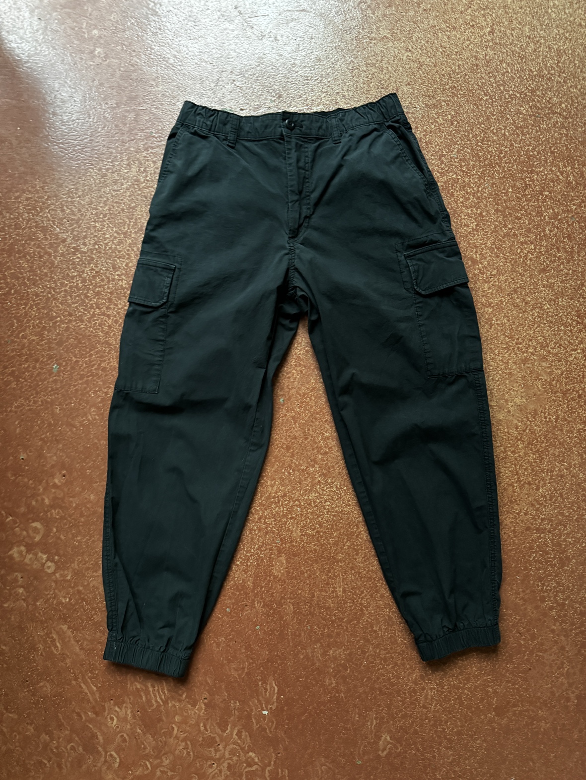 Uniqlo Cargo Joggers
