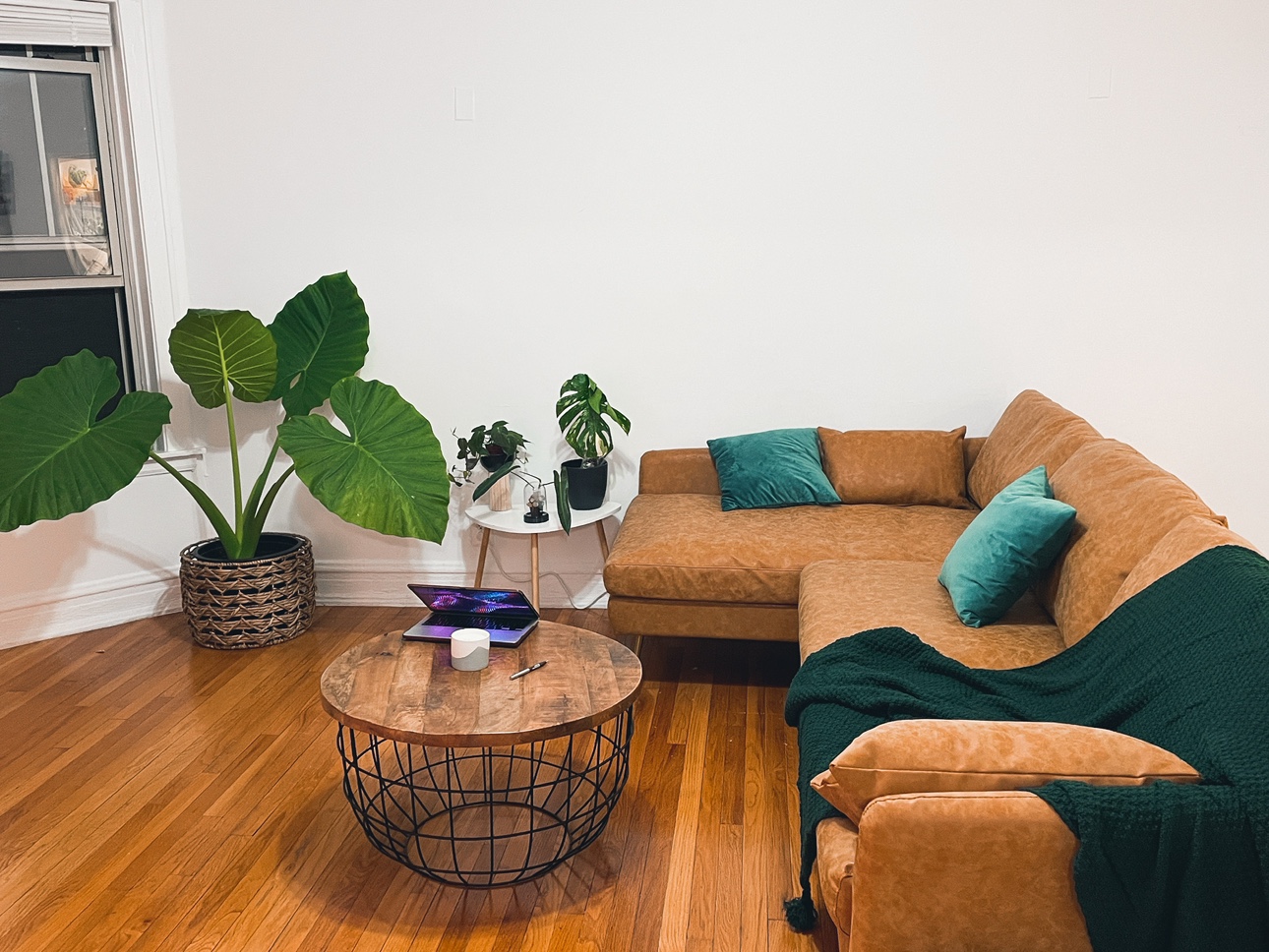 Albany Park vegan leather sectional sofa - photo 5