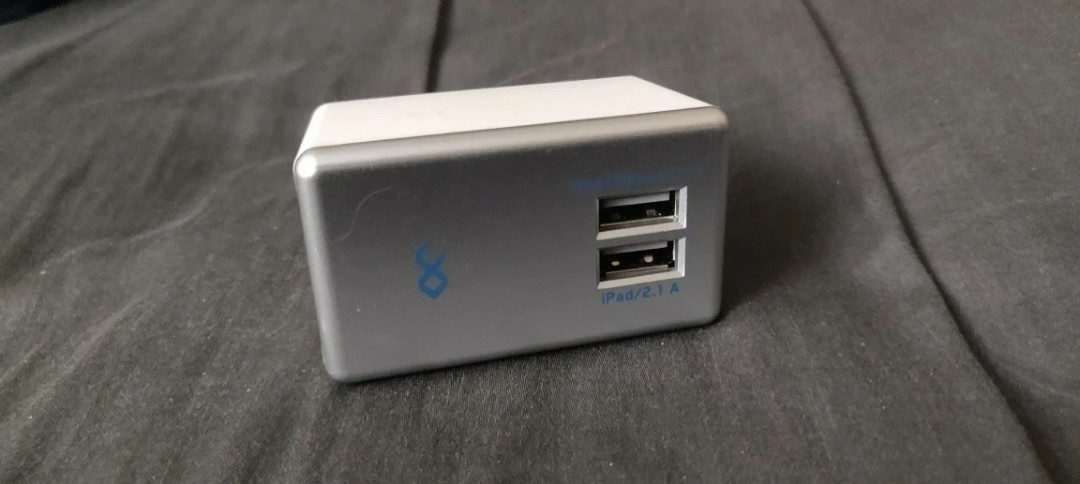 dual usb charging adapter image indicator(2)