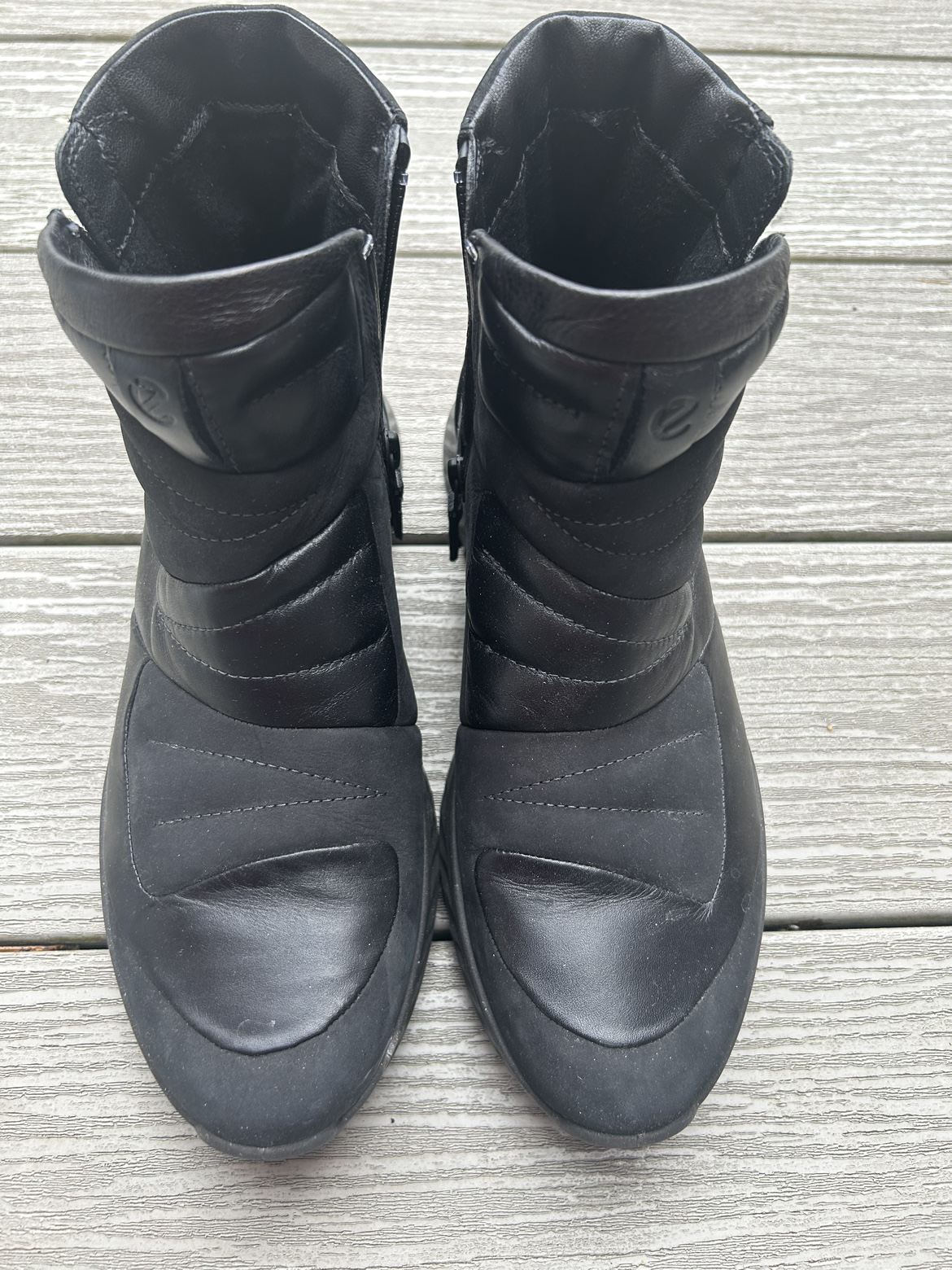 NEW Ecco Black Leather Boots size 7 thumbnail