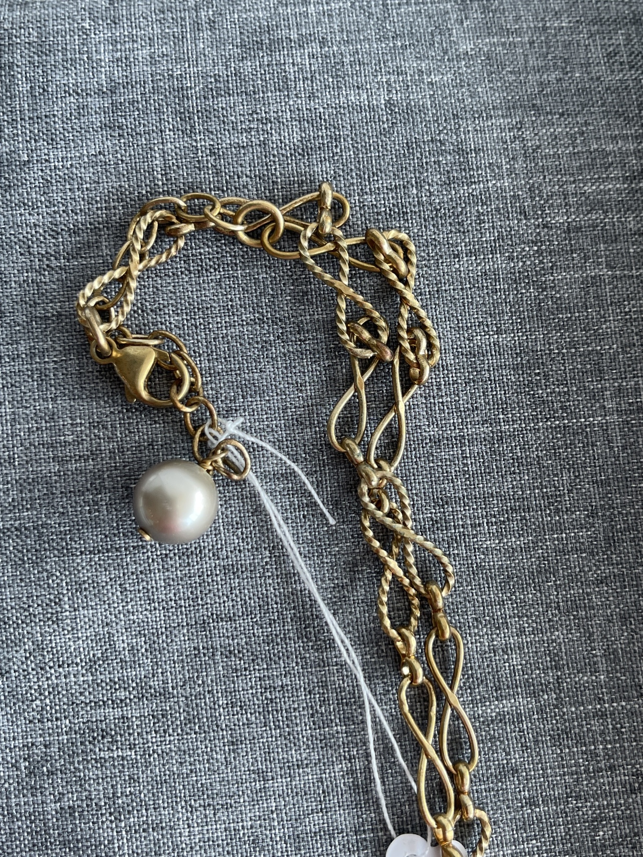 Mother of Pearl Necklace with Rhinestone image indicator(10)