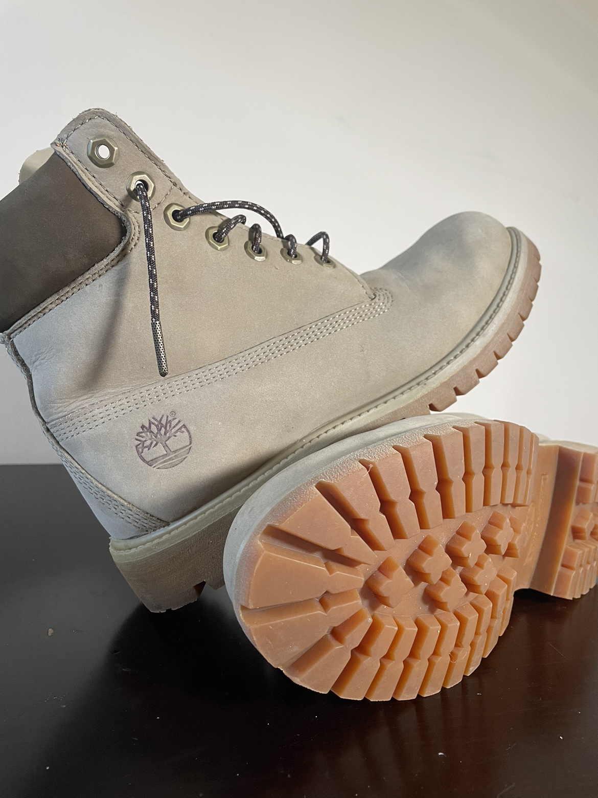 Timberlands boots image indicator(3)