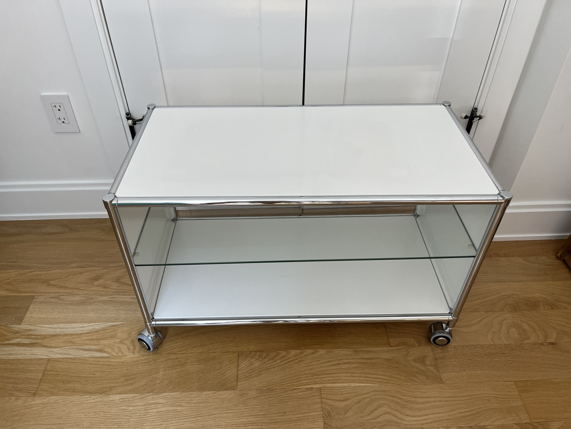 TV Furniture with wheels - photo 4