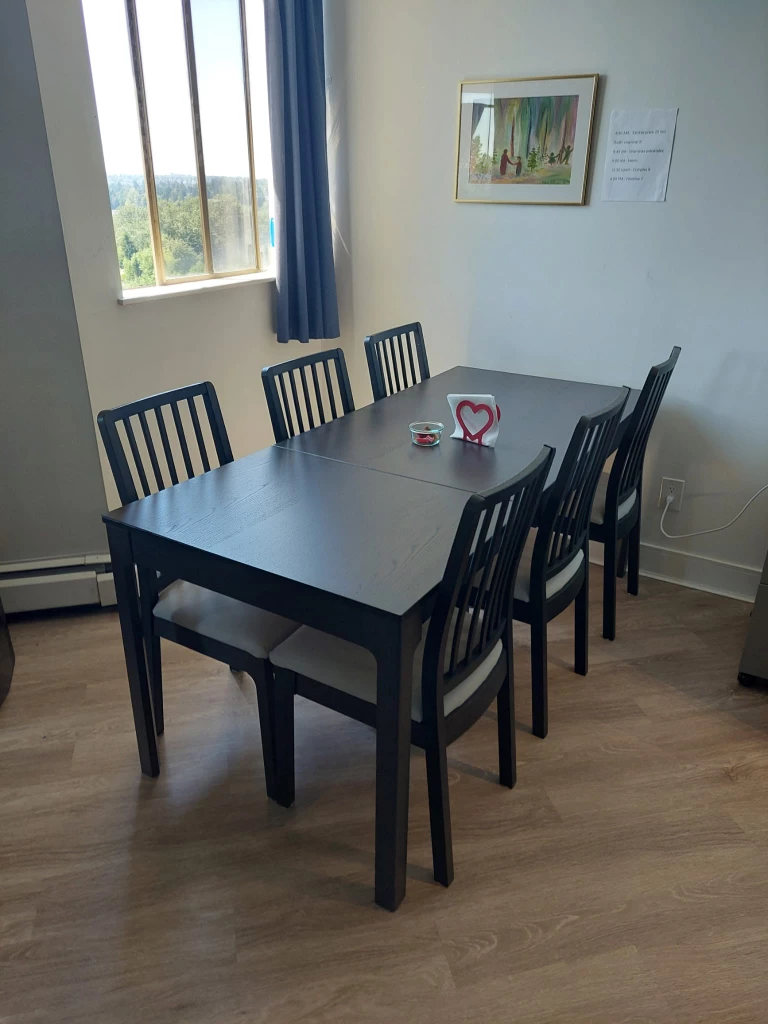 Ekedalen Table & Chairs [Ikea] - photo 2