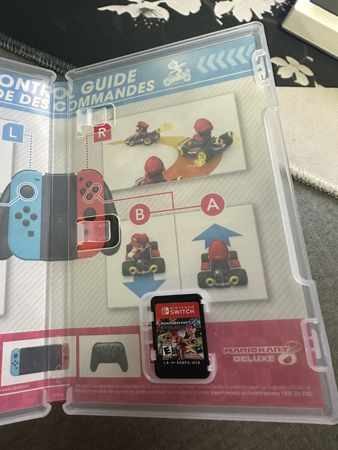 Mario Kart 8 Deluxe for the Nintendo Switch - photo 2