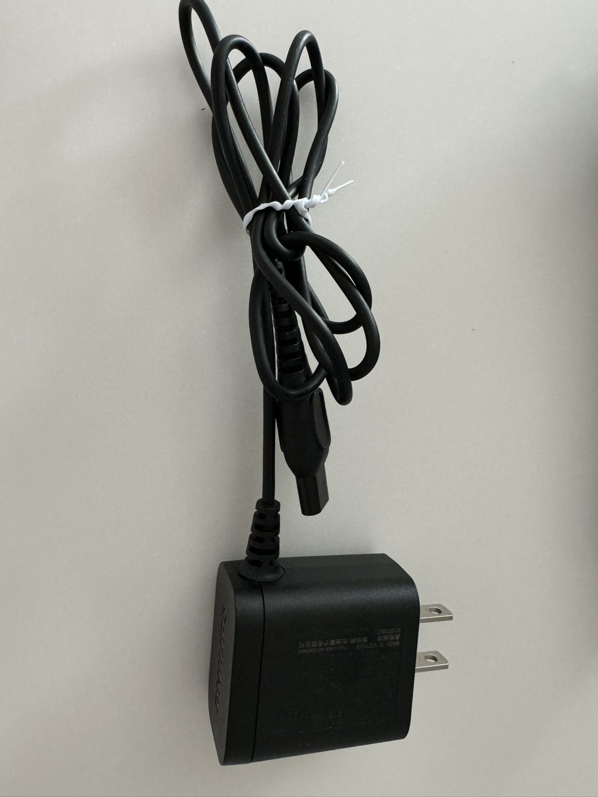Philips Norelco Series 7000 Electric Shaver - photo 4