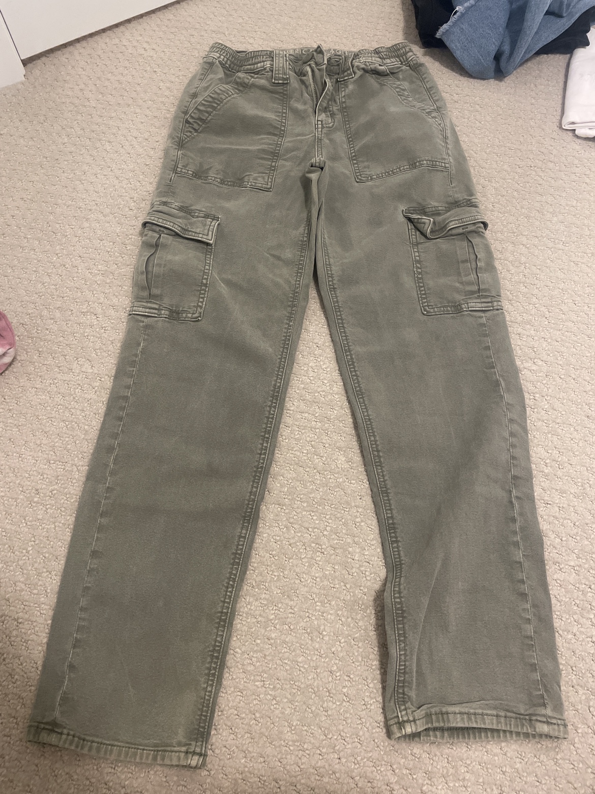 American Eagle Cargo Pants