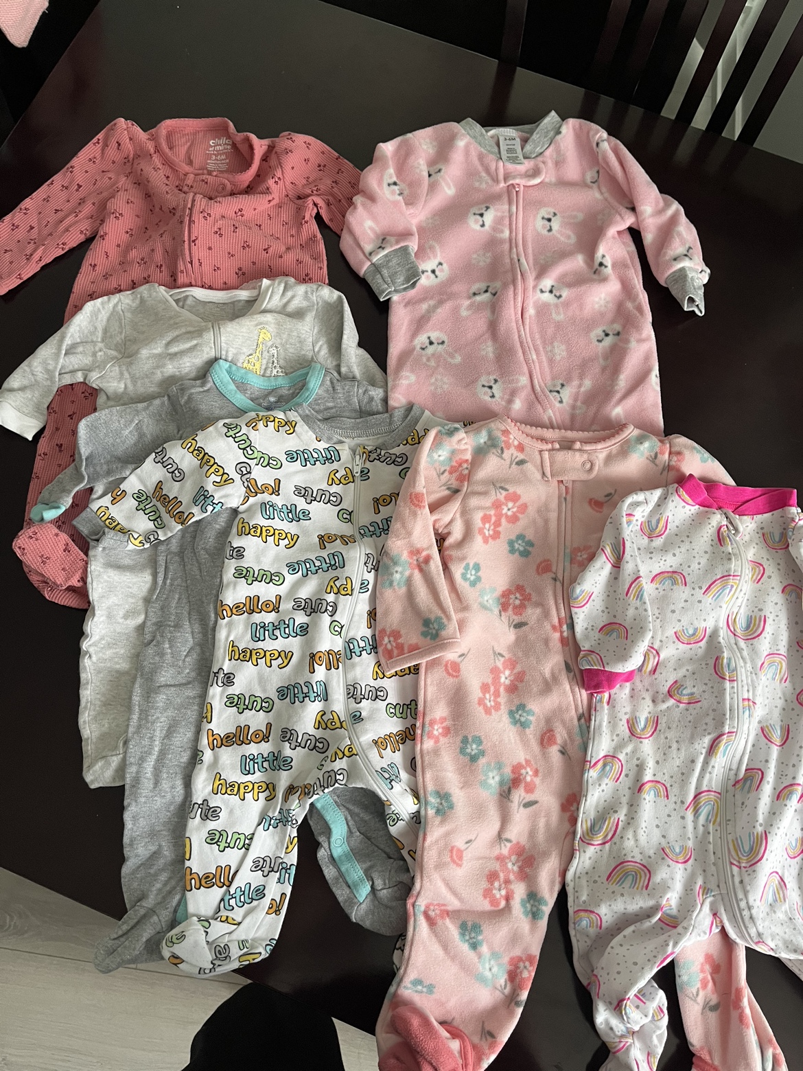 Baby Girl Sleepers/PJs Size 3-6 Months image indicator(2)