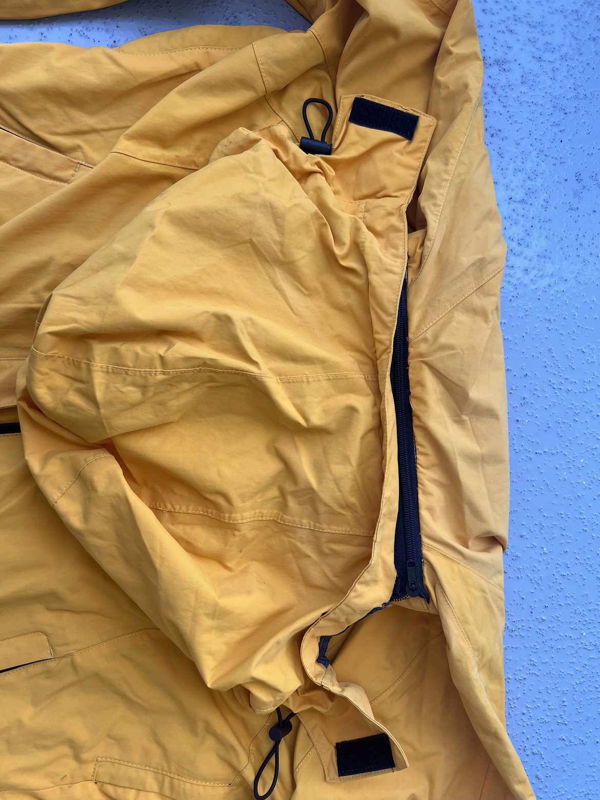 The North Face Yellow Jacket for parts image indicator(8)