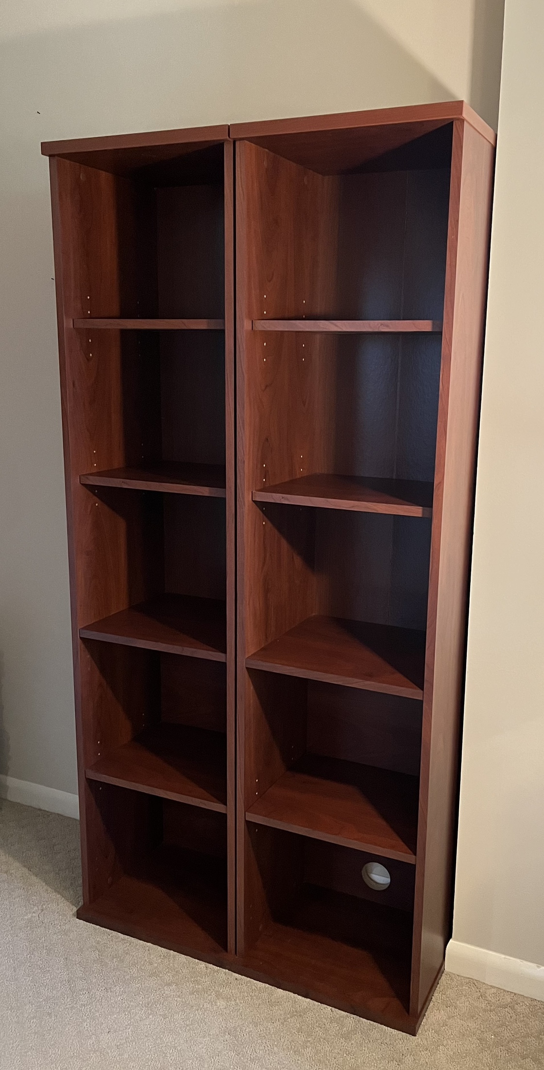 Bookcases / Book Shelves x2 image indicator(2)