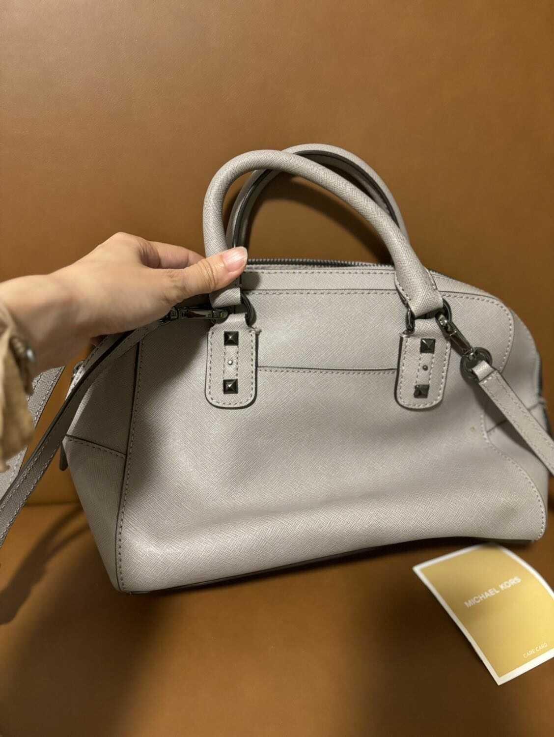 New Michael Kors medium tote image indicator(4)