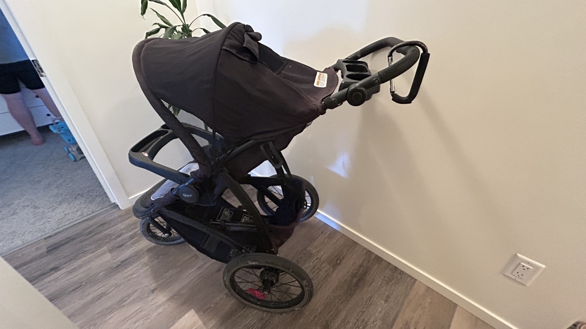 Graco FastAction Jogger LX Stroller - photo 2