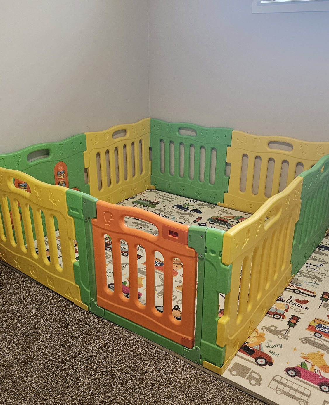 Play pen thumbnail