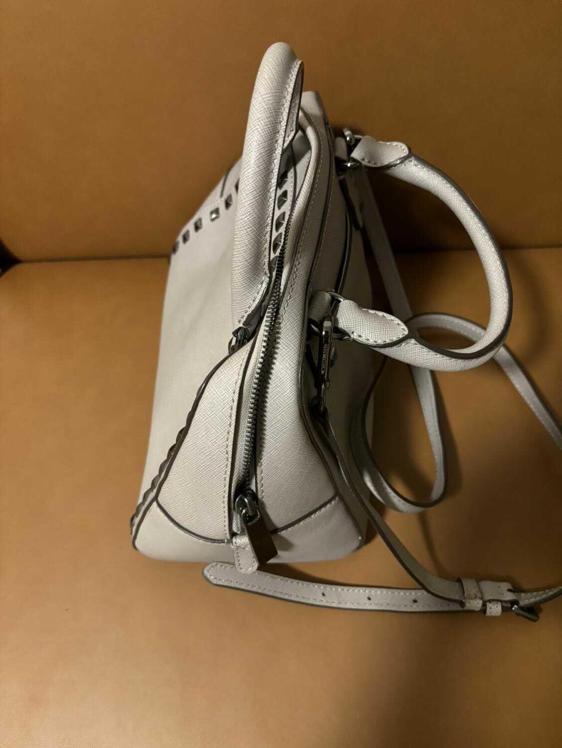 New Michael Kors medium tote image indicator(3)