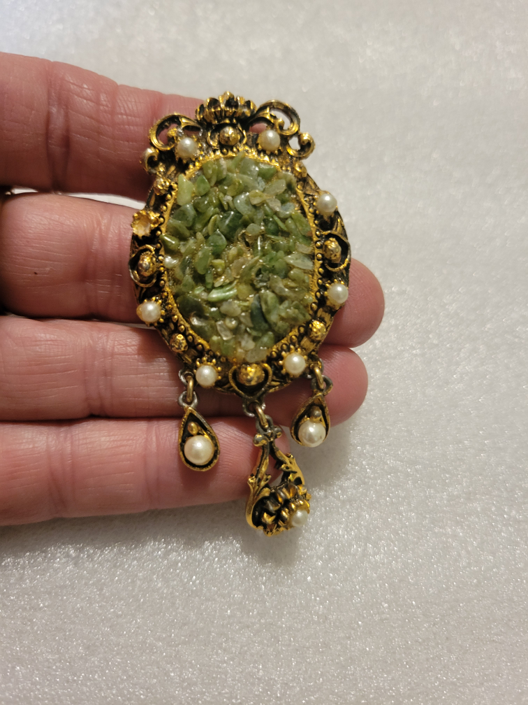 Vintage Jade Stone Brooch