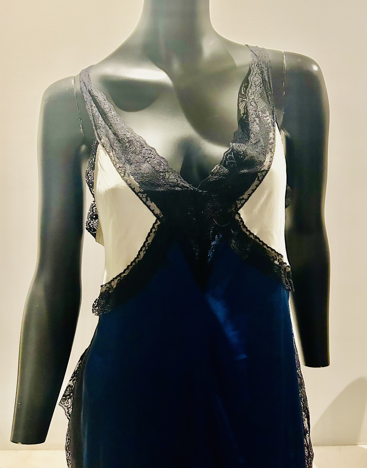 Free people sexy lace trimmed slip dress image indicator(9)