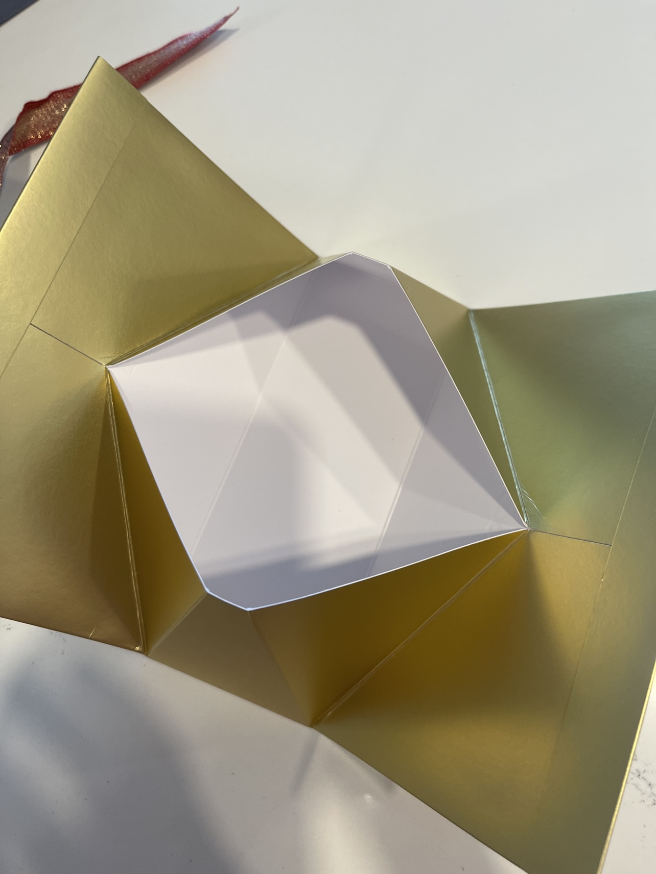 Chanel Gift Box Package image indicator(6)