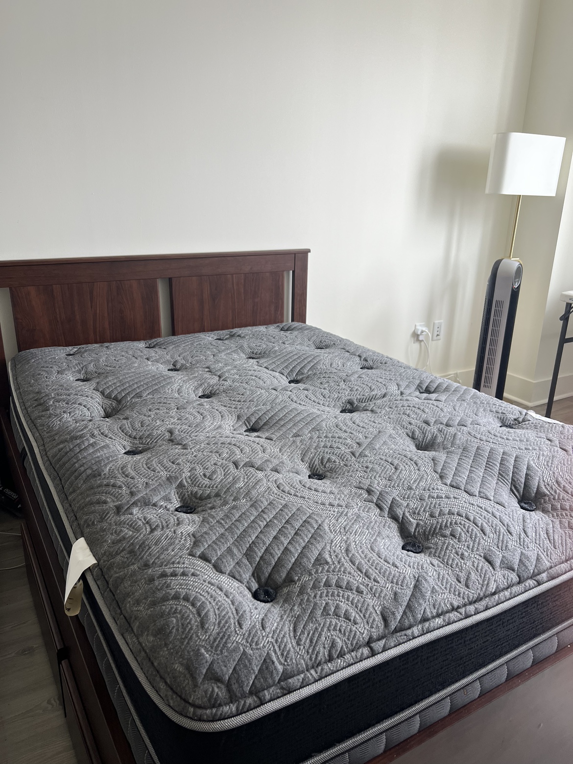 High-End Eastman Euro Luxury Full-Size Mattress - photo 2